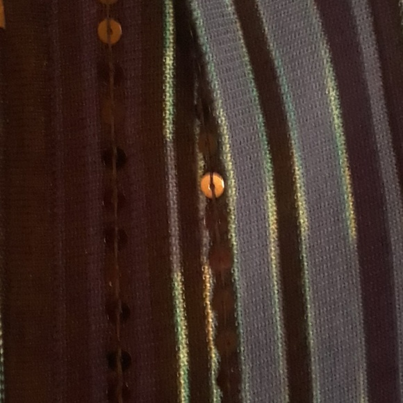 Top - Picture 3 of 4